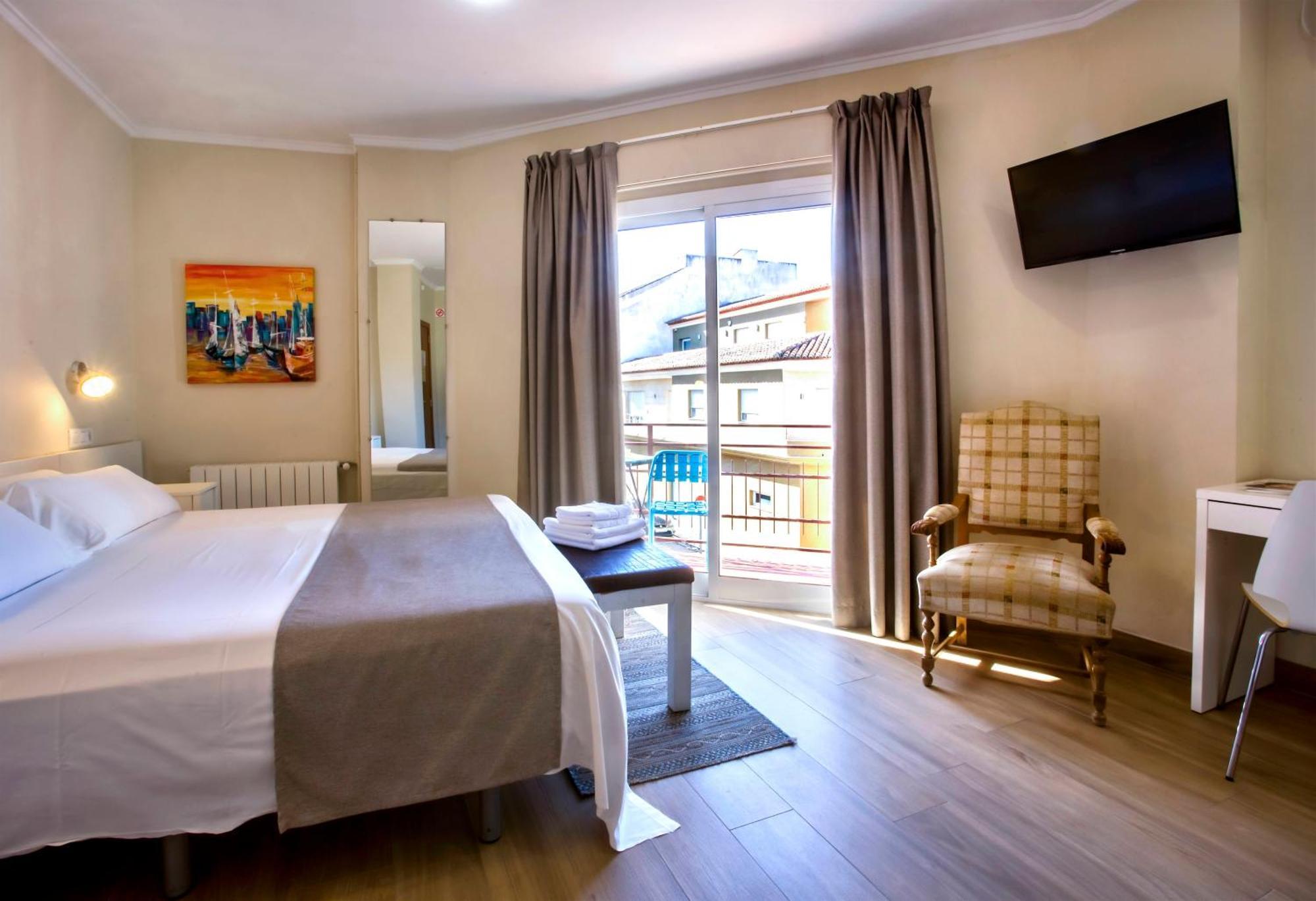 Hotel Ramis Fundado En 1969 Ondara Luaran gambar